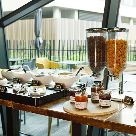 Premiere Classe Centre Gare Part Dieu Hotel 2*