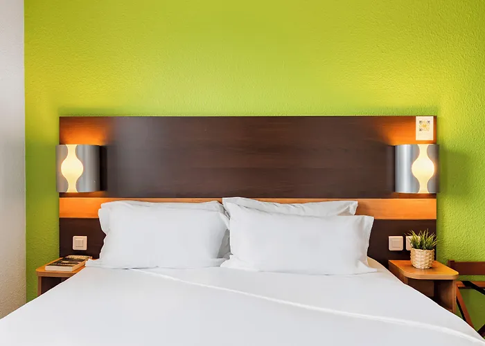 프리미어 클래스 센터 가르 파르 디외 호텔 2*