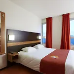 Hotel Premiere Classe Centre Gare Part Dieu 2*