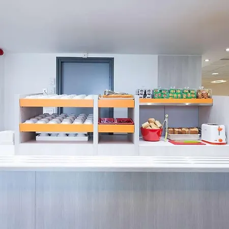 Premiere Classe Centre Gare Part Dieu Hotel 2*