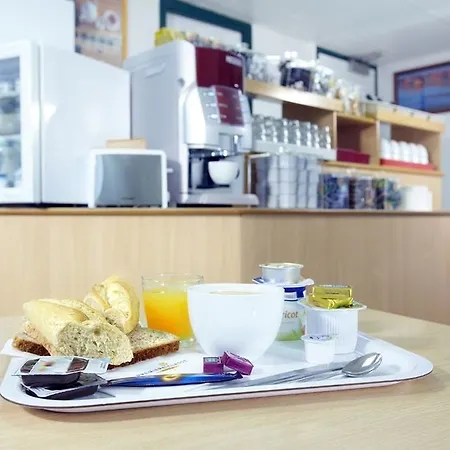 Premiere Classe Centre Gare Part Dieu Hotel 2*