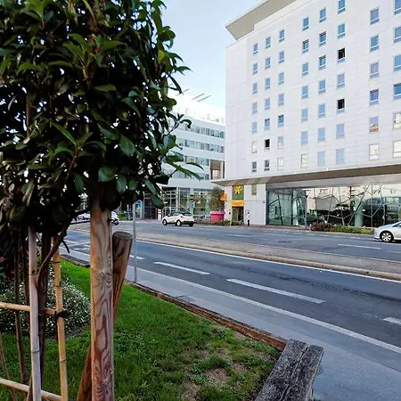 普瑞米尔里昂中央车站经典酒店 2*